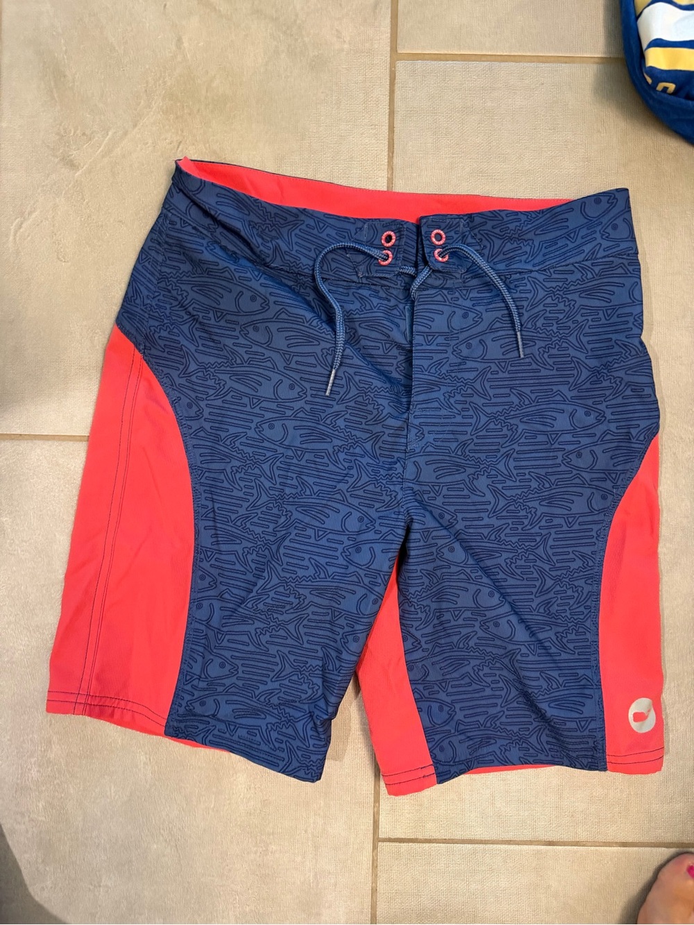 Vineyard Vines Navy & Red Kids' Swim Trunks/Board Shorts Size Boys Medium (12/14